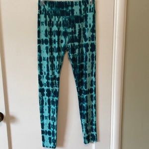 LulaRoe One Size Leggings